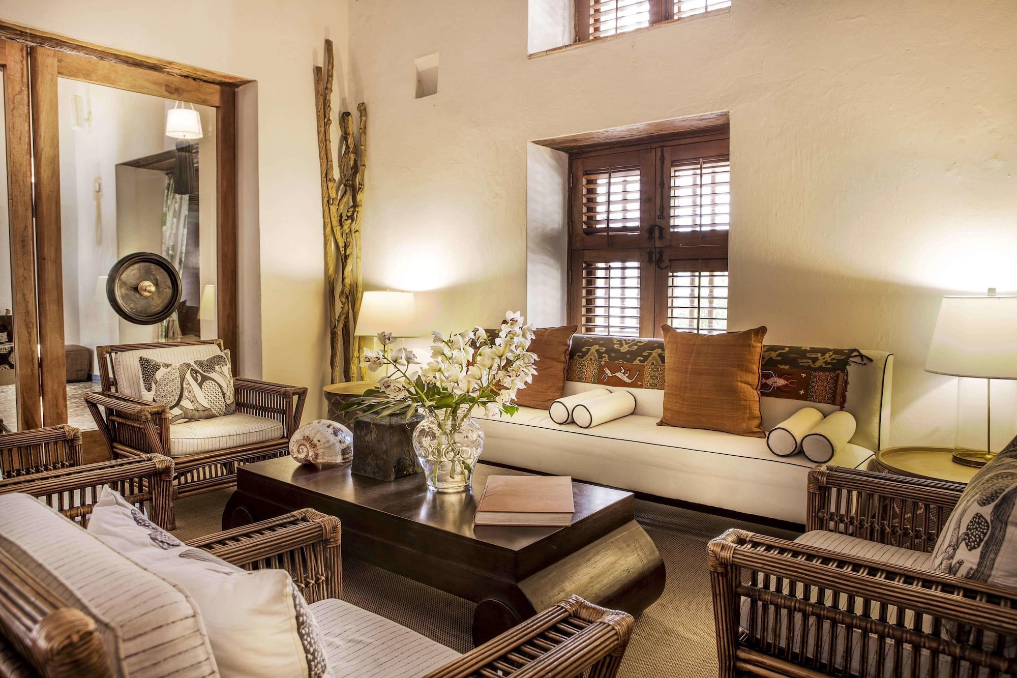 http://07-espace-lobby-lounge-hotel-casa-san-agustin-vaissiestudio