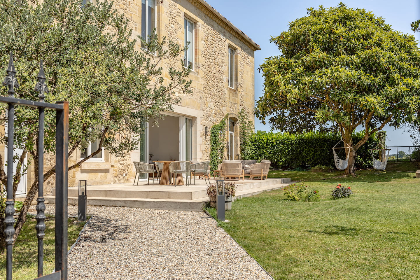 Rénovation château luxe — architecture intérieure Bordeaux — Vaissié Studio